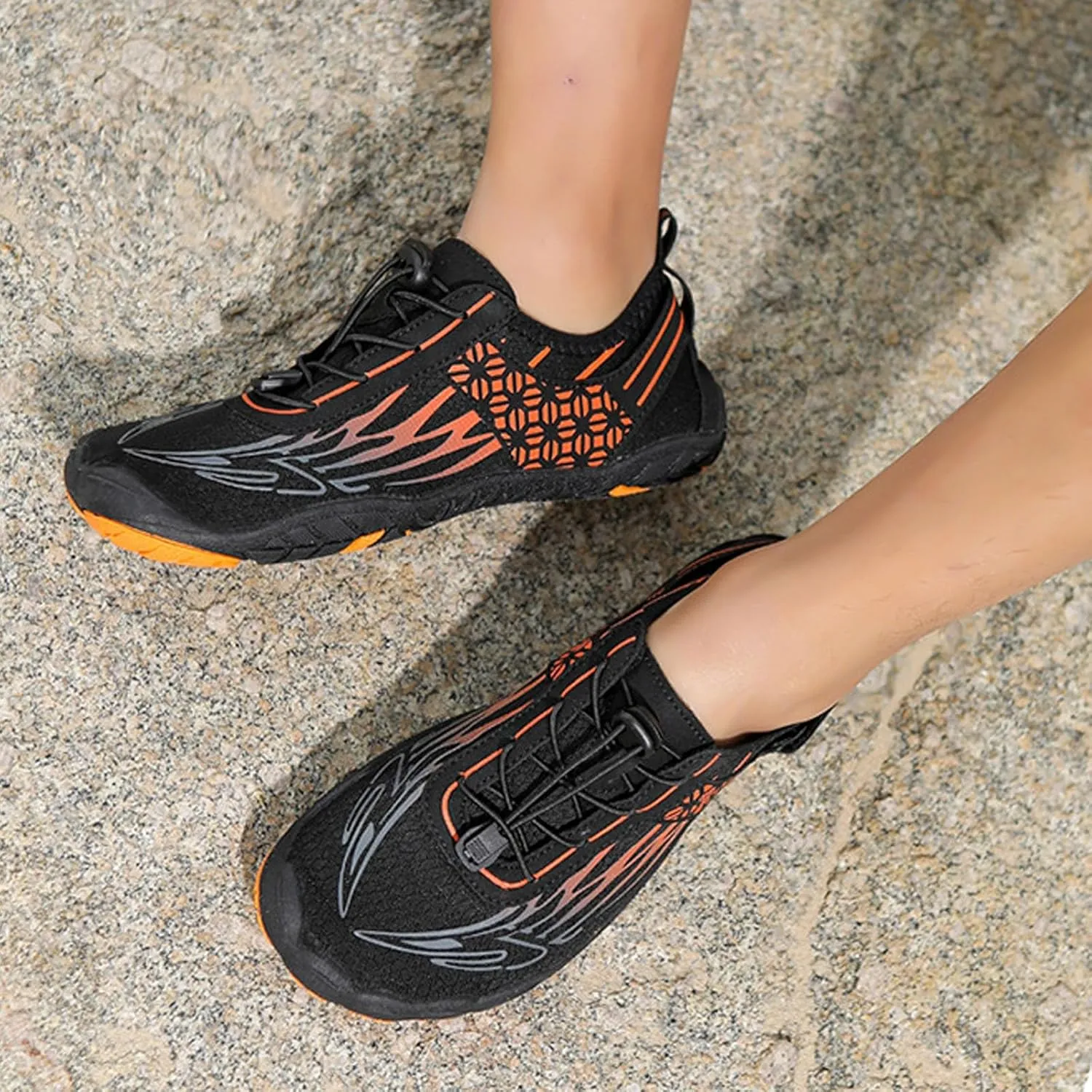 Slip on Walking Shoes Women Dressy Knitted Non Slip Vintage Wide Running Shoes Breathable Gym Workout Shoes Ladies 2024 Fashion Sneakers